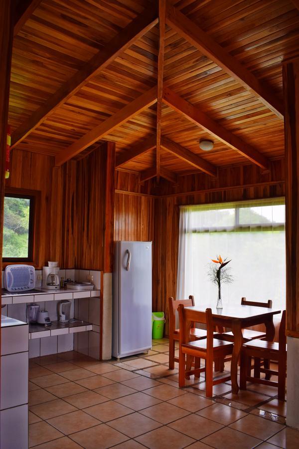 Cabanas La Pradera モンテベルデ エクステリア 写真